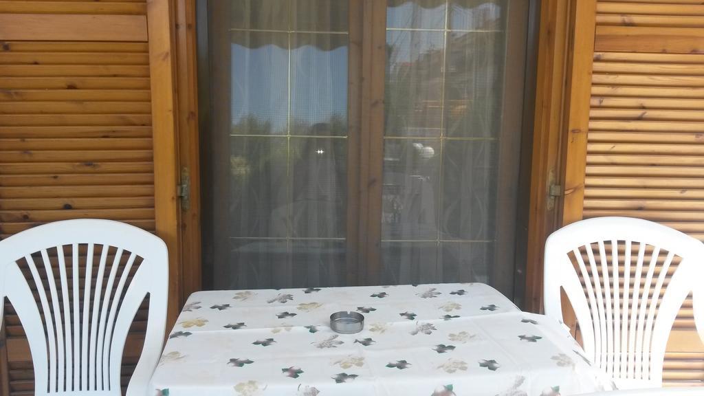 Villa Sophia Ofrínion Habitación foto