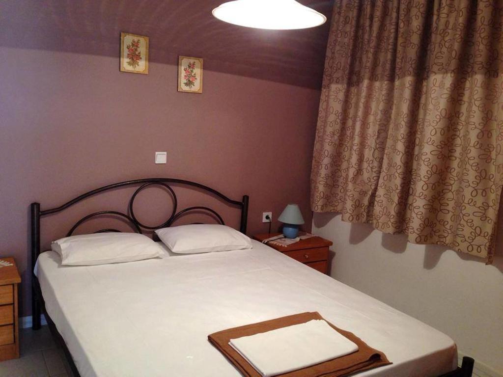 Villa Sophia Ofrínion Habitación foto